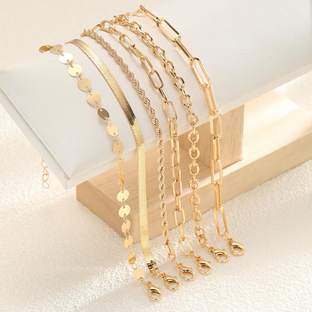 6pcs/set Exquisite Gold Color Cuban Chain Bracelets Set for Women Vintage Chic European And American Bracelet Daily Wear Jewelry