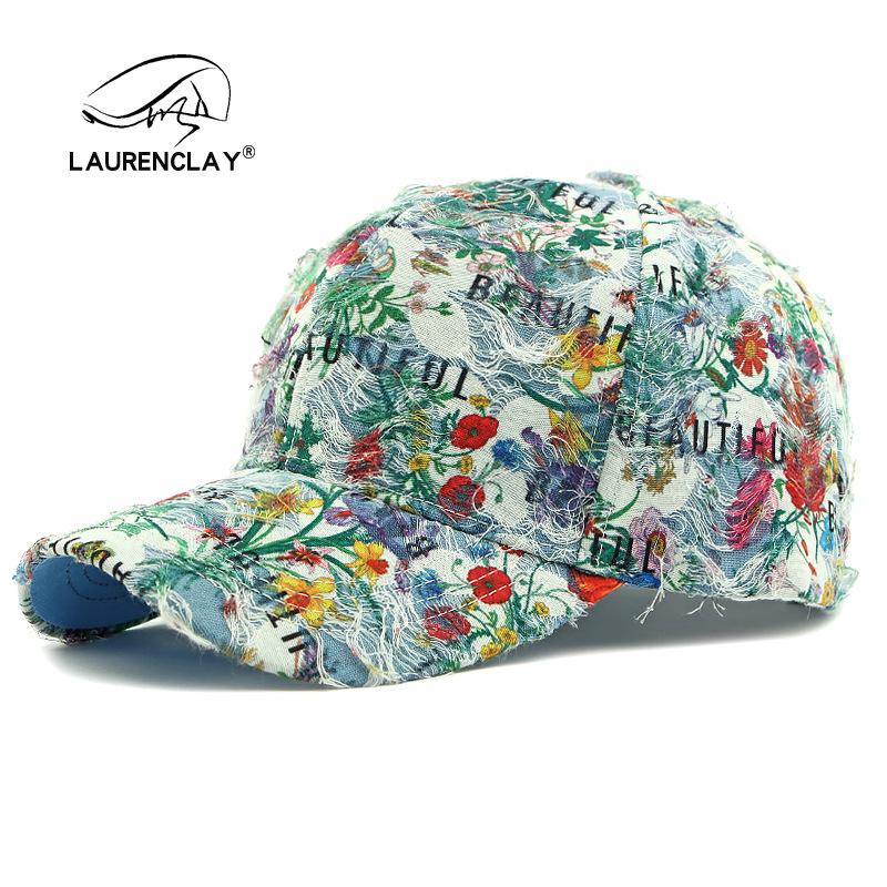 

Personalized Printed Hat Ladies Hardtop Baseball Cap Outdoor Sunscreen Sun Hat Flower Old Cap Adjustable білий