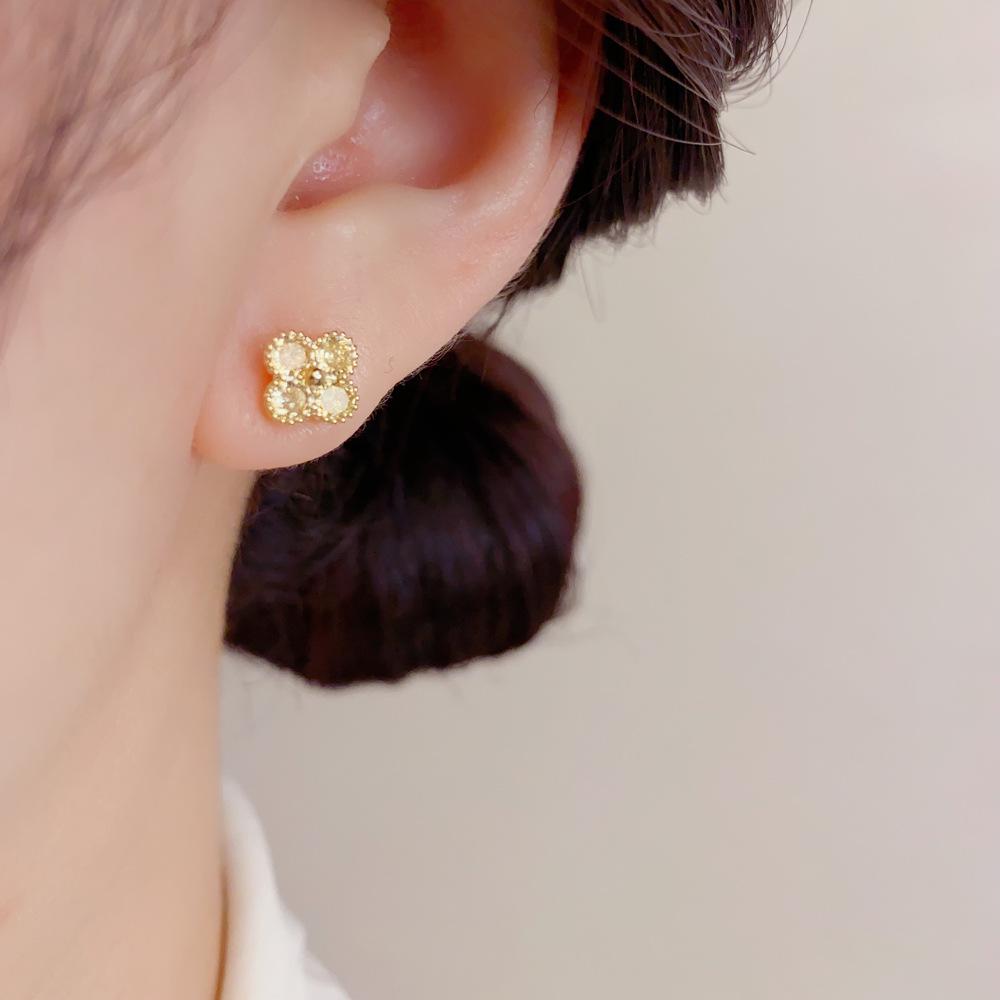 Japanese-Korean Style Zircon Four-Leaf Clover Stud Earrings: Elegant, Versatile, and Shiny for Daily Wear