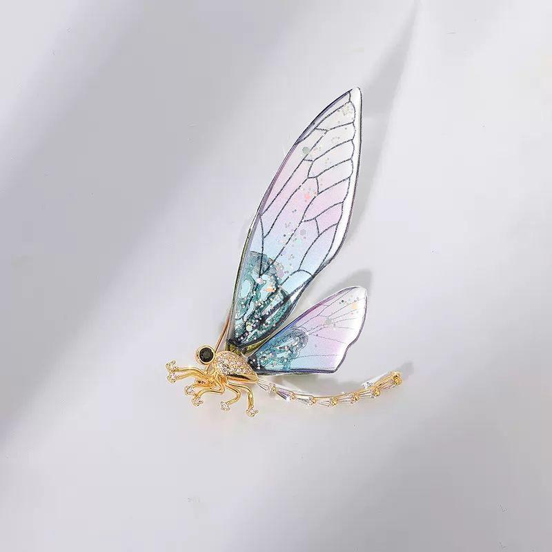 Elegant Butterfly Brooch for Women, Versatile Pin for Sweaters and Suits