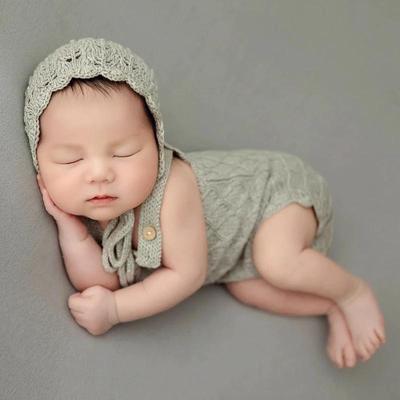 Rekwisieten Hand Lacy Baby Girl Romper en Bonnet Patroon Pasgeboren Fotografie Accessoires Gebreide Pasgeboren Meisje Outfit Babyfotografie