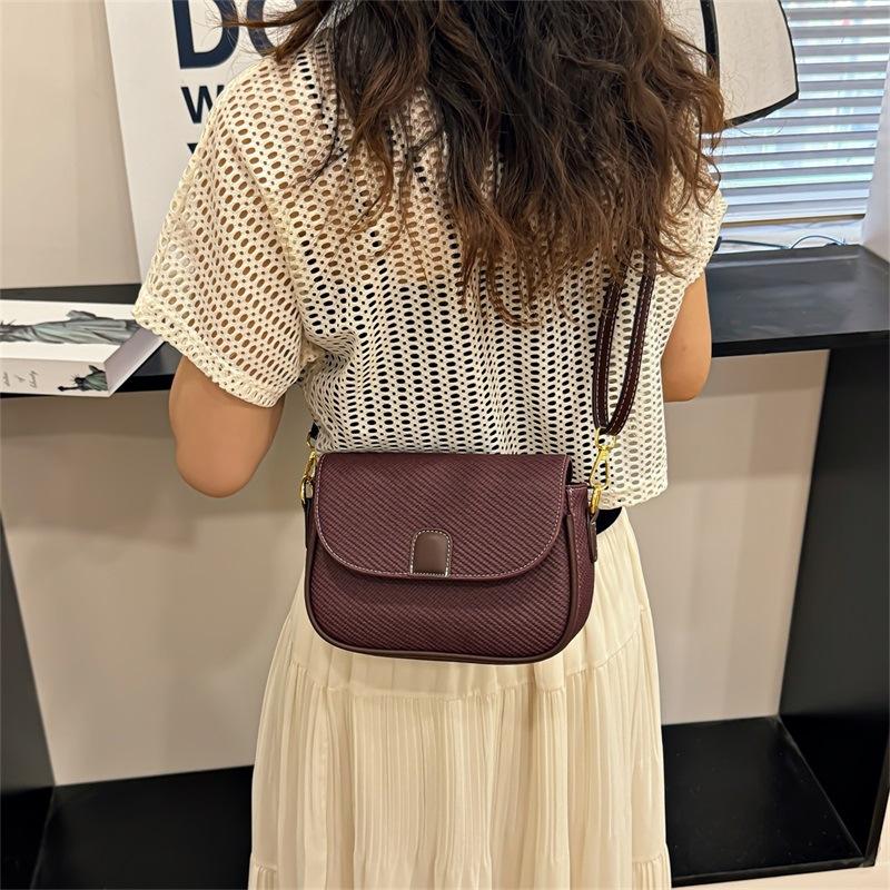 Small Fresh Square Women's Bags - Commuter Multifunctional Shoulder Crossbody Bag Soft and Durable Large Capacity Fashionable Hundred