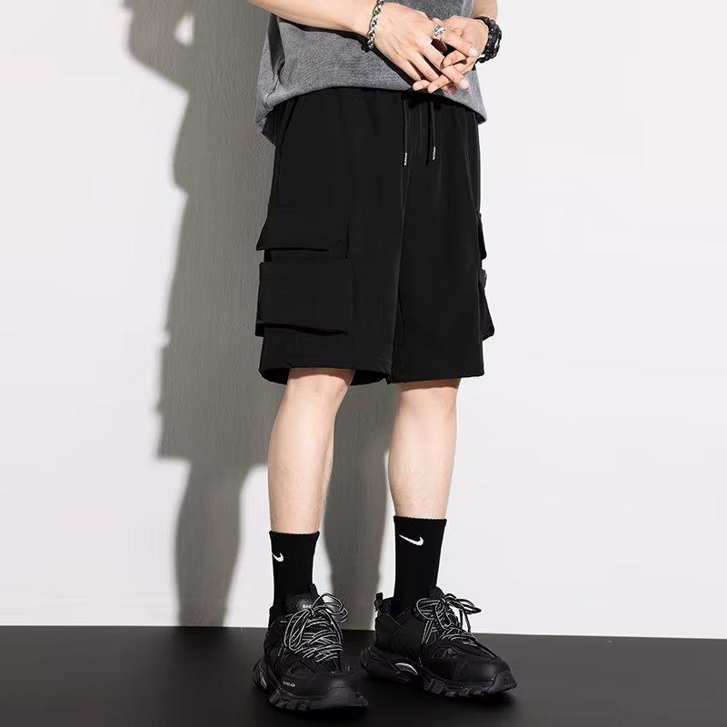 Men's Retro Japanese Style Multi-Pocket Wide-Leg Sports Shorts - Hip-Hop Inspired, Loose Fit, Versatile Workwear Style