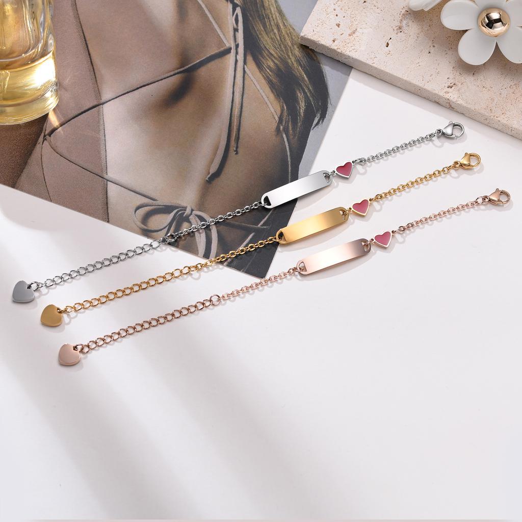 Bracelet Cœur Personnalisé pour Petite Fille Garçon, Bracelet à Identité Nom Gravable, Chaîne en Acier Inoxydable Personnalisée Cadeau d'Anniversaire