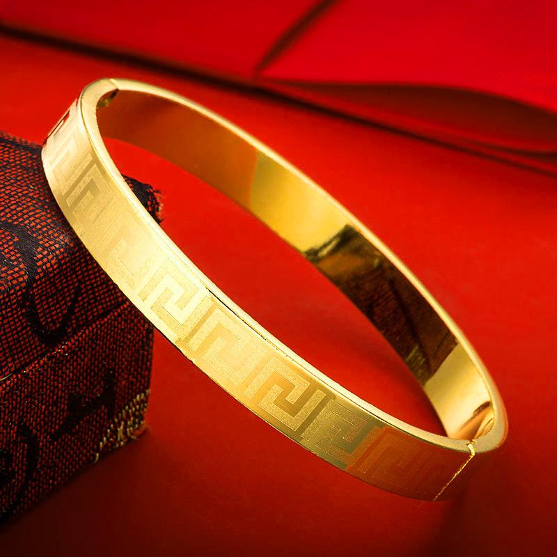 

Vietnamese Gold Plated Brass Bangle with Great Wall Pattern - Laser Engraved Fashionable Women s Bracelet