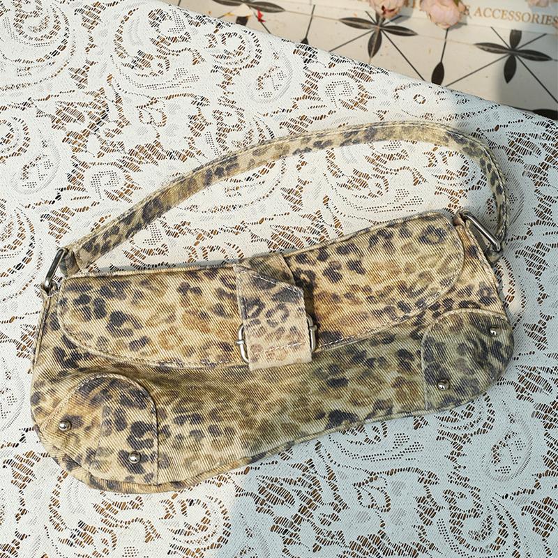 Irregular Underarm Bag Fashionable Leopard Print Canvas Exquisite Luxury Creative Niche Unique Cow Pattern Ladies Saddle Handbag