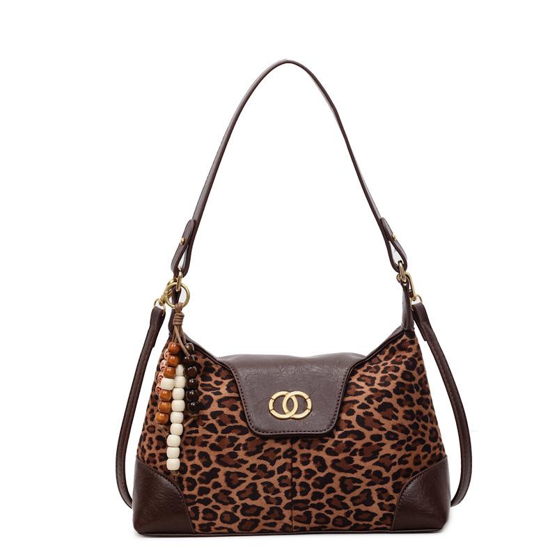 

Осень 2025 Высококачественная замшевая сумка через плечо: Модная матовая сумка-тоут под мышкой