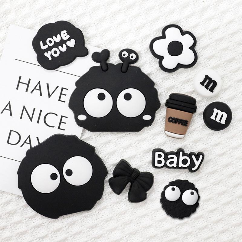 Moe-Style Soot Ball 3D Creative Clog Button & Cute Magnet Accessories