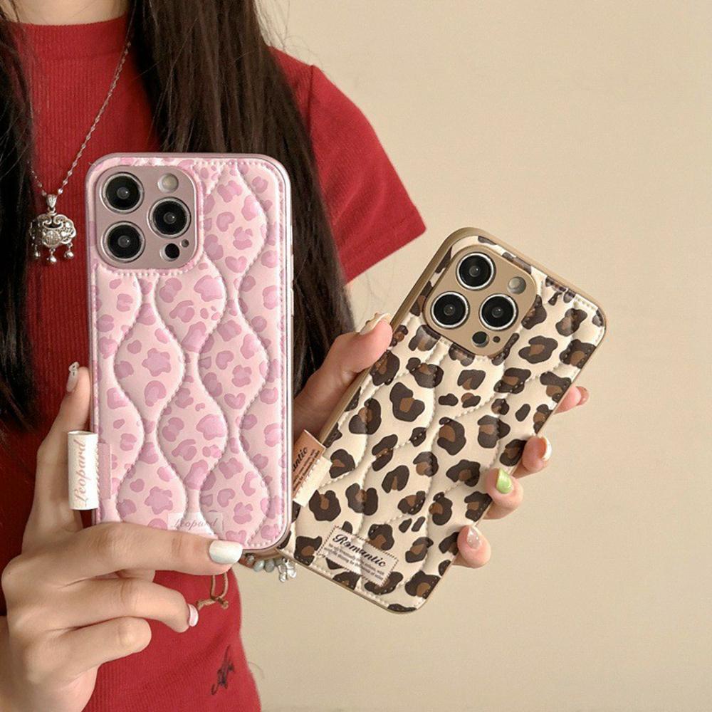 For iPhone 16 Pro Max Case Down Jacket Leopard Print Acrylic Phone Back Cover