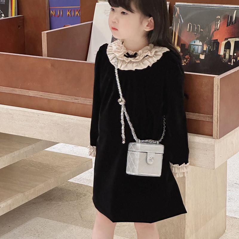 Stilvolle und trendige koreanische Mini-Box-Tasche für Kinder mit Ketten-Design in verschiedenen Farben