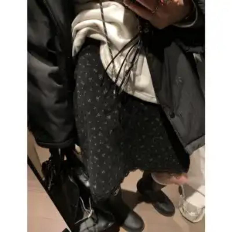 

Женская вельветовая юбка с цветочным принтом, осенне-зимняя, корейская, в стиле ретро, с высокой талией, А-силуэта, короткая юбка S чёрный