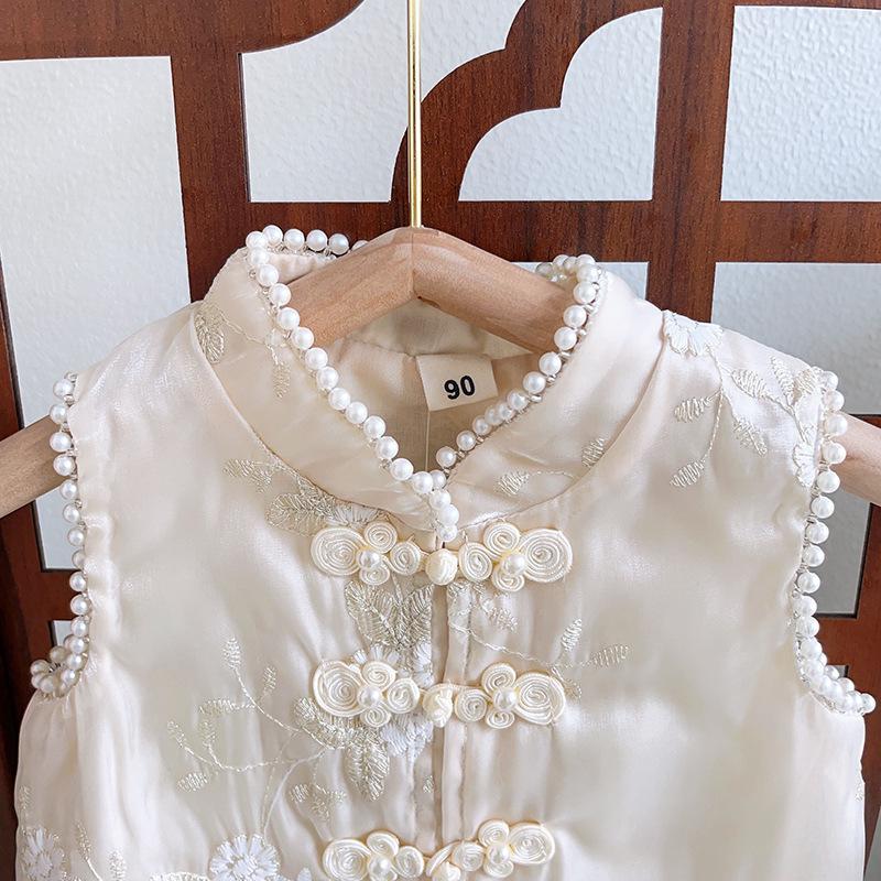Summer Baby Girl Cheongsam Vest Set – Stylish Two-Piece Outfit