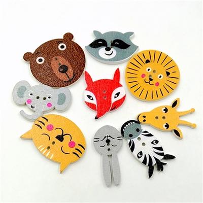 50Pcs Mixed Animal Scrapbooking Decoração Acessórios de Costura 2 Furos Botões de Madeira
