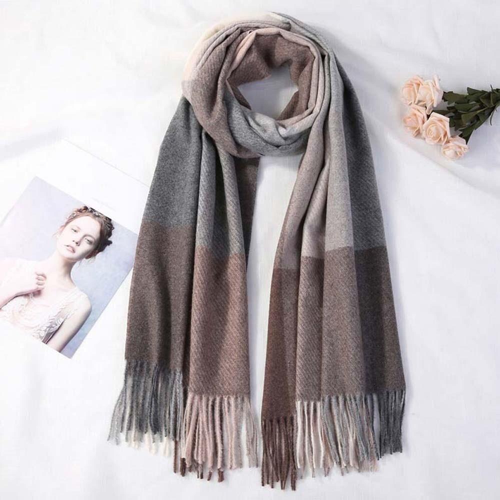 Polyester Knitted Wool Scarf Soft Long Neckscarf with Tassel Soft Classic Plaid Scarf  Women