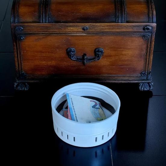 Fake Detector Secret Box with Hidden Compartment Alarm Decorative Safe Box Jewelry Cash Watch Coins Car Keys Storage Security Box