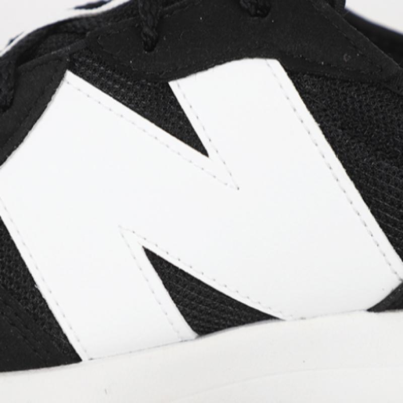 New Balance 327 Black White