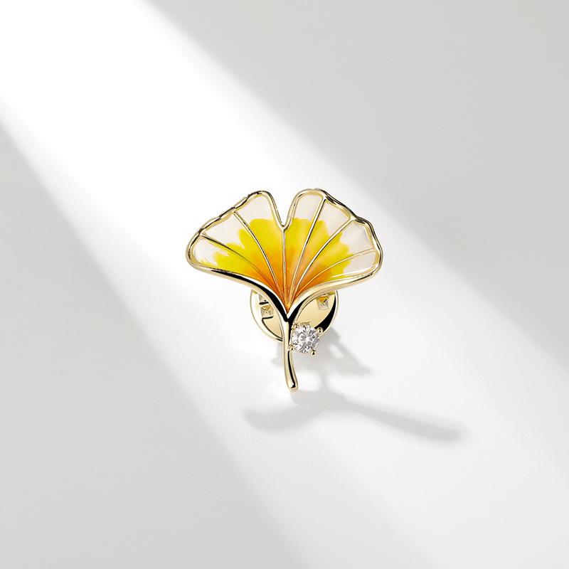 Bo Xin Yun Premium Enamel Yellow Ginkgo Leaf Brooch Cardigan Buckle Accessory