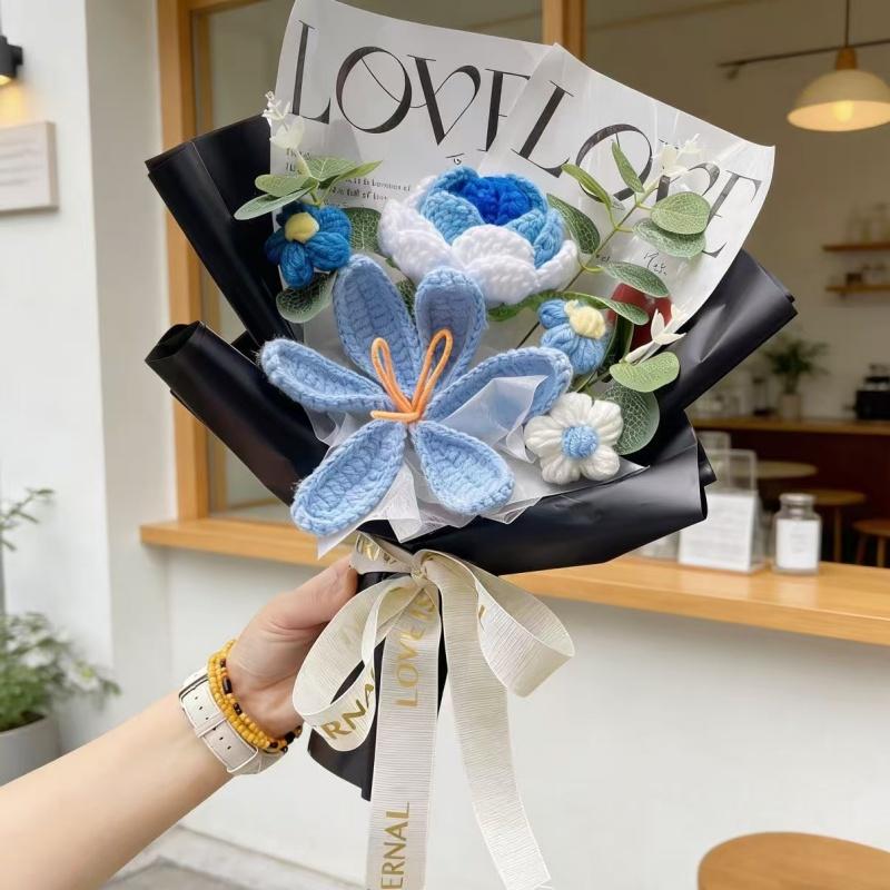 Artificial Crochet Roses Tulip Finished Knitted Flower Bouquets Creative Christmas Birthday Valentine Graduation Gifts