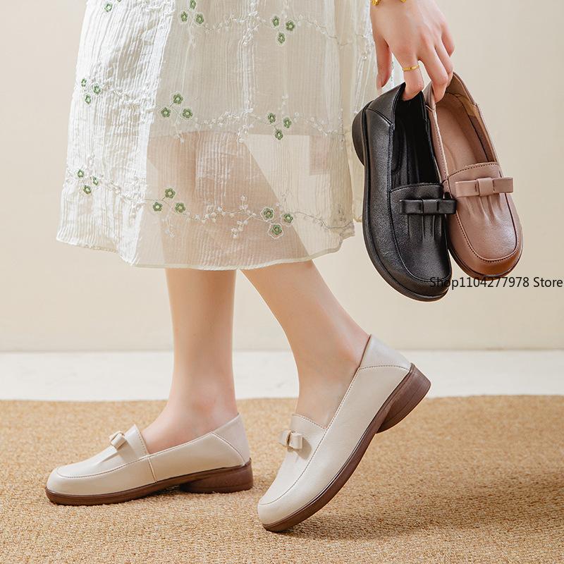 Fashion New Spring Women Shoes Low Top Round Head Loafers Waterproof Soft Leather Shoes Solid Color Versatile Casual Shoes Zapatos Mujer