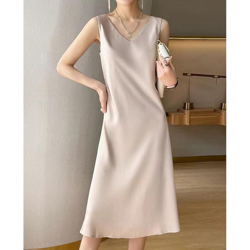 Women's Dress Satin Long Over The Knee Summer Wear Plus-size Solid Color Halter Dress