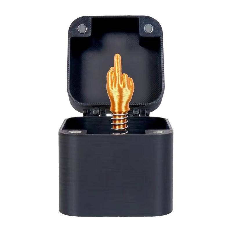 Love Rose Pop-up Surprise Gift Box Prank Middle Finger Surprise Valentine's Day Christmas Wedding Gift for Guest Home Decoration