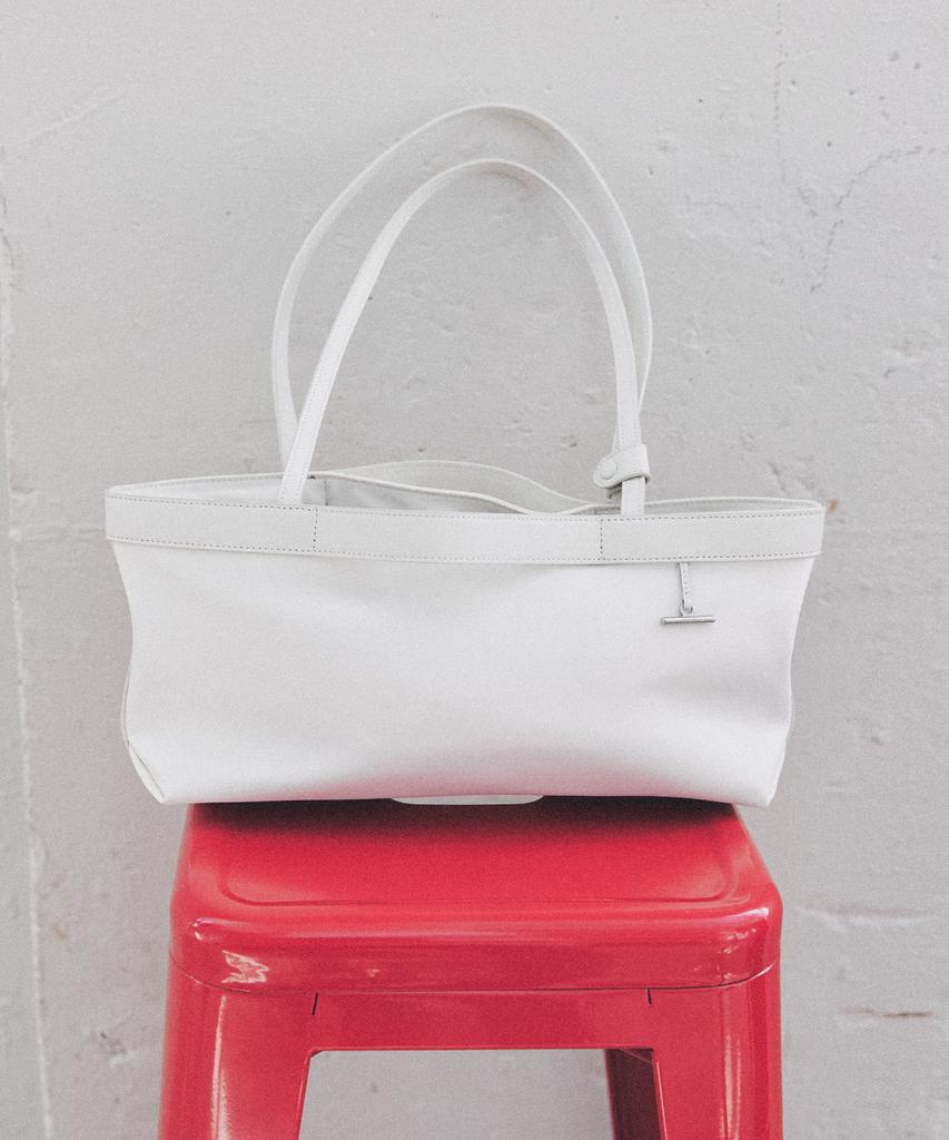 Artid Vant Nylon Shoulder Small_Ivory