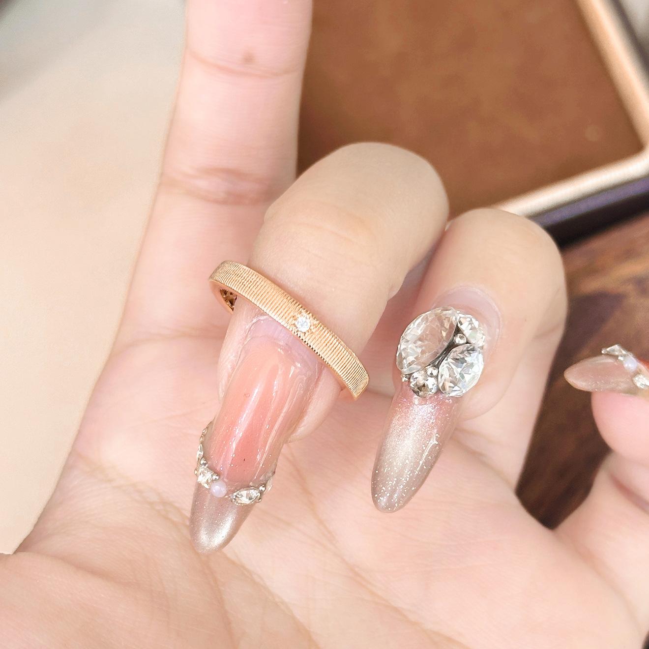 Staggered star track simple brushed ring slightly inlaid zircon retro ring