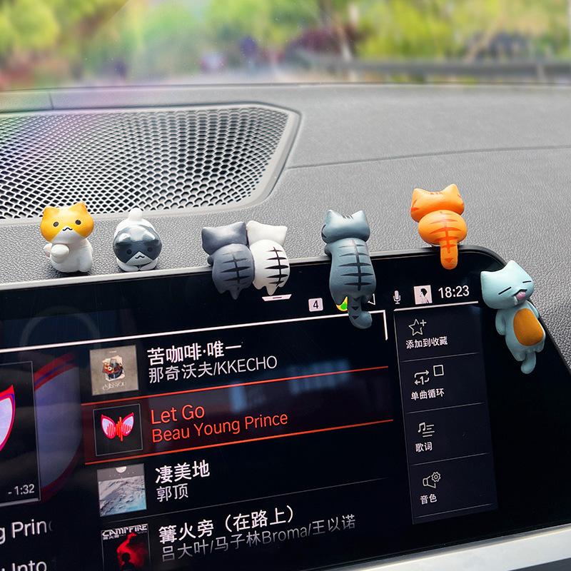 6Pcs Cute Mini Cartoon Cat Ornaments, Car Screen Edge Decoration, Cat Micro Landscape Model Cute Car Accessories Gifts