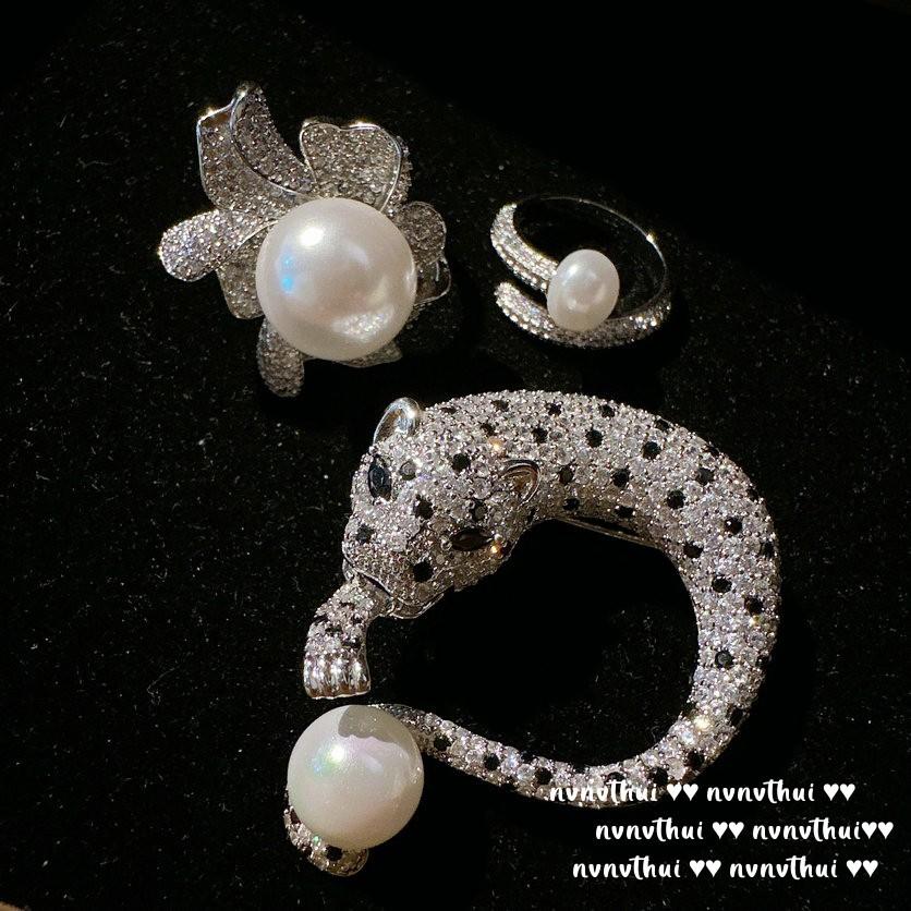 Gioiello di Ghepardo Babilonese Antico Spilla con Perla, Tahiti, Perline Profonde, Zircone a Fiore, Anello