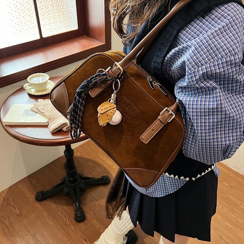 New underarm Boston bag women's new autumn and winter relaxation niche retro simple work commuter women's bag