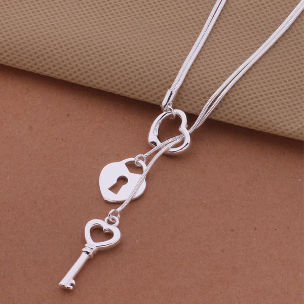 925 Sterling Silver Necklaace Fashion Jewelry Pendant Heart Shaped Key Lock Necklace For Women Factory Wholesale Quality Gifts