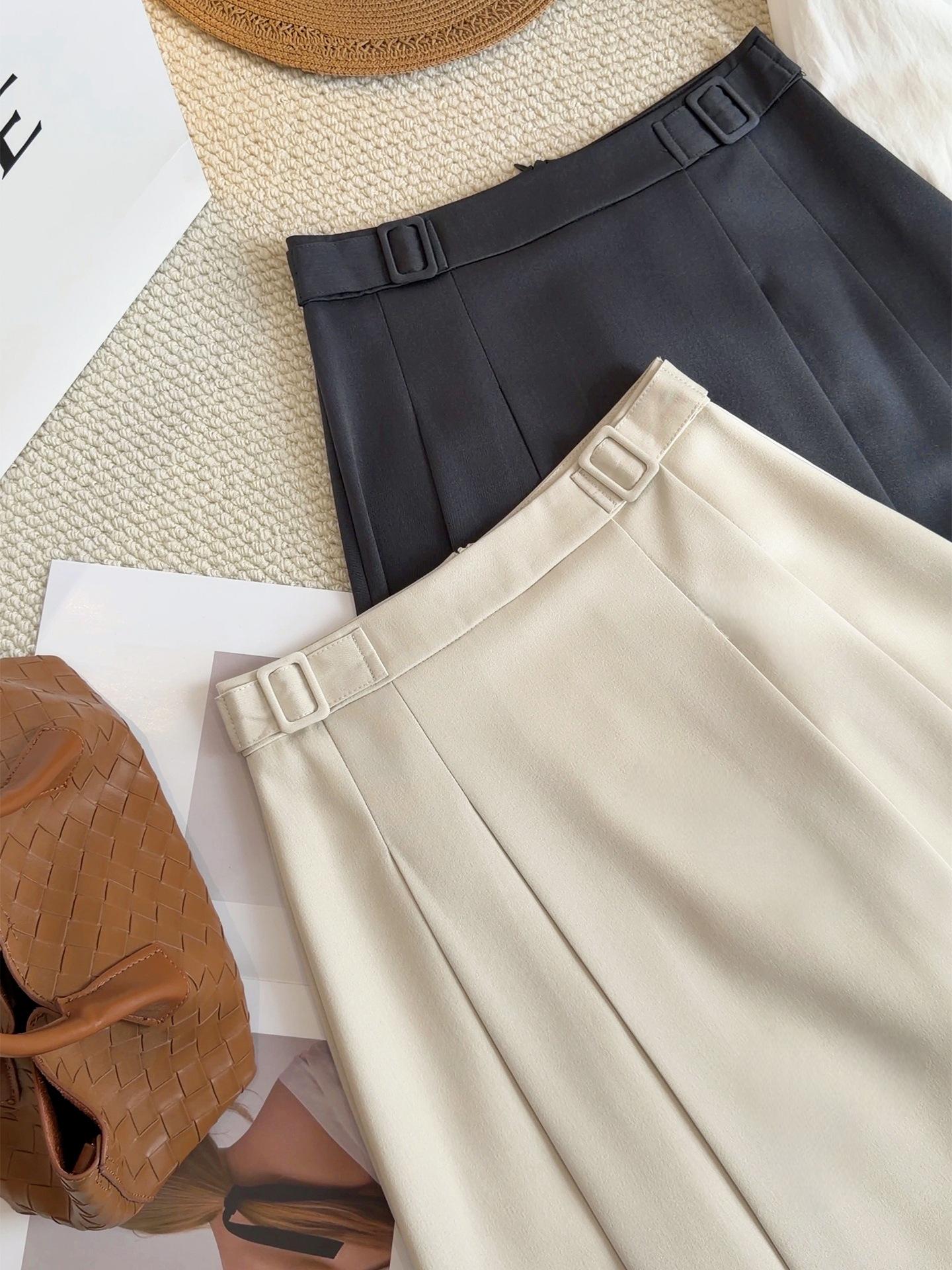 

2026 Spring Korean Style High-Waisted A-Line Pleated Midi Skirt for Women Small