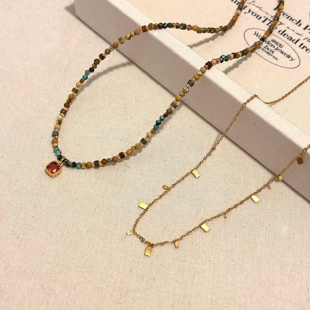 Vibrant Natural Stone Beaded Layered Necklace with Retro Pendant Choker Design for Women
