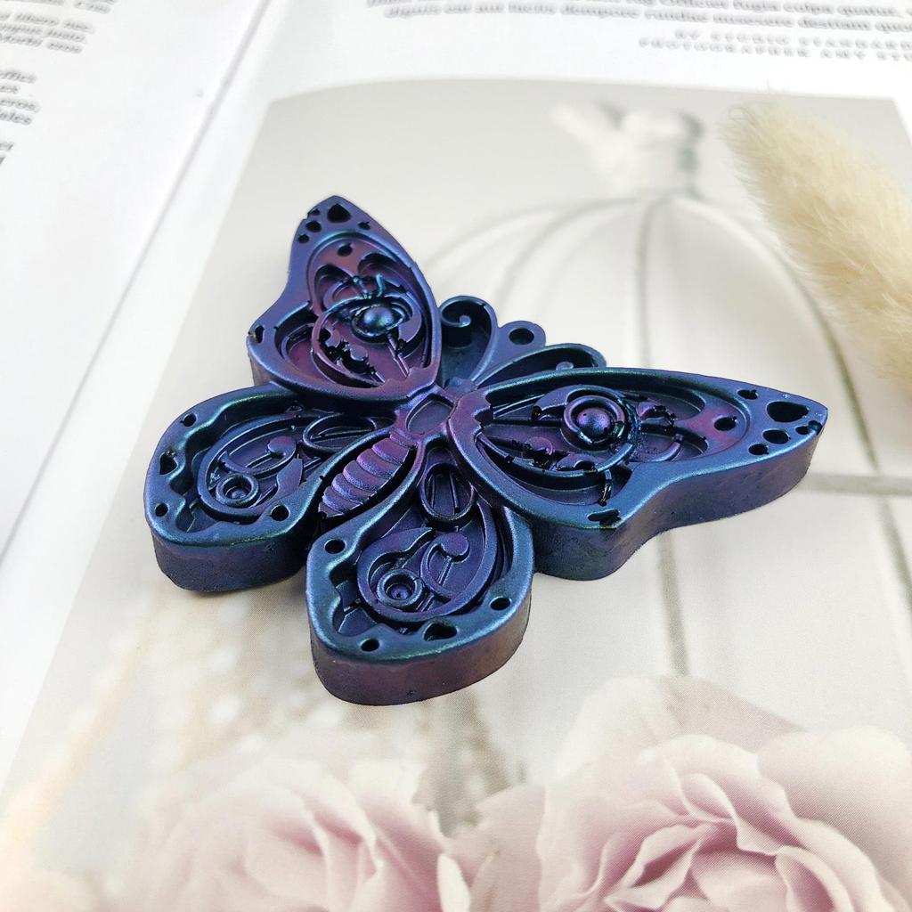 House Lizard Butterfly Keychain Silicone Mold with Hole Keyring Pendant Handmade Mold for Valentine's Day Birthday Gift