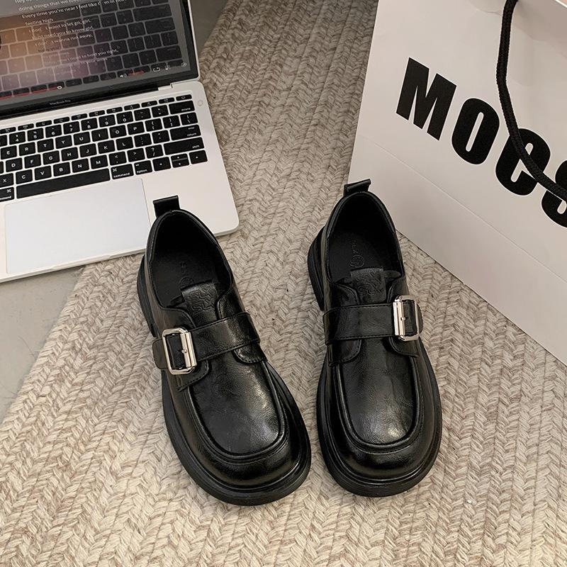 

Весна 2025 года, новые туфли на платформе с толстым каблуком, мокасины, женская обувь, универсальные простые туфли в британском стиле, увеличивающие рост, маленькие кожаные туфли 40 чёрный
