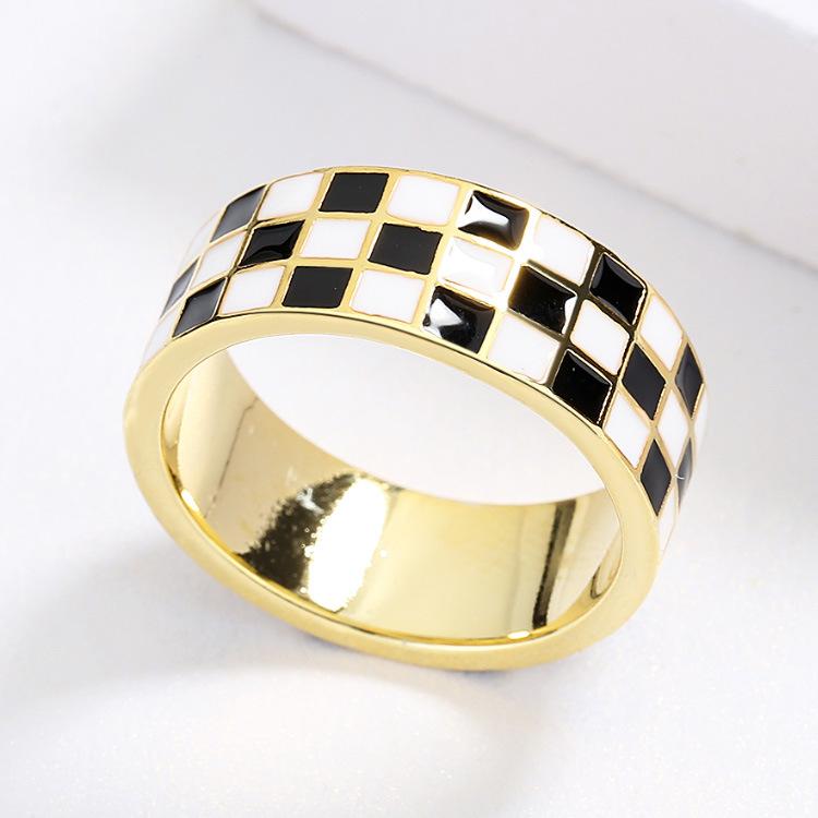 New Fashion Enamel Ring Chessboard Wide Ring Fashion Women with Personality Casual Jewelry