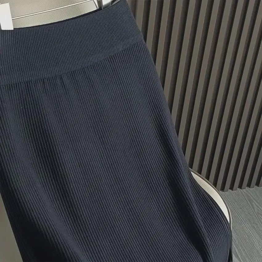 2024 Podzim/Zima Velká velikost Pletená sukně s rozparkem - Zakrývající břicho, Středně dlouhá, Šik a Všestranná