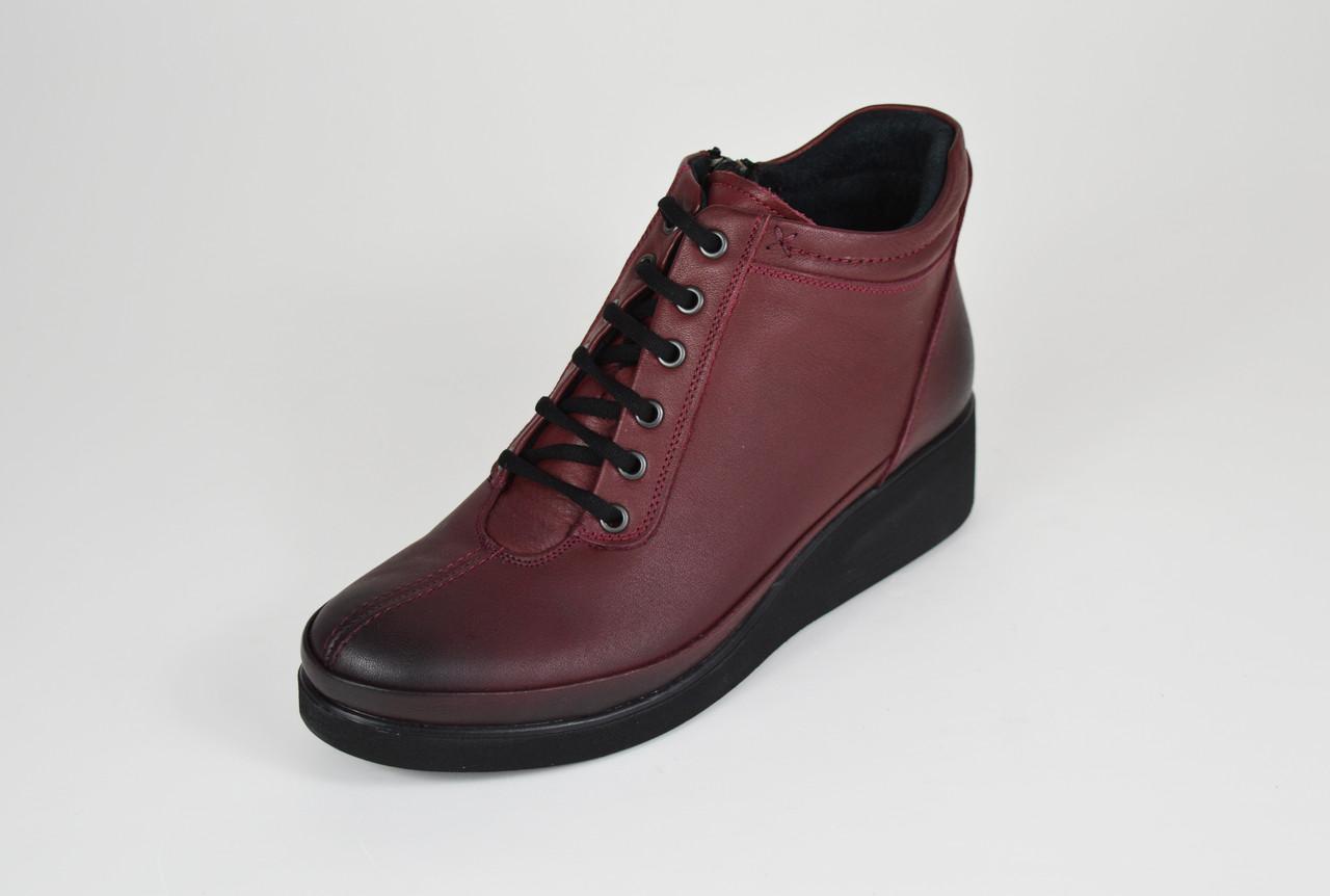 

Черевики на танкетці Ripka 1019 39 Бордова шкіра 37 бордовий