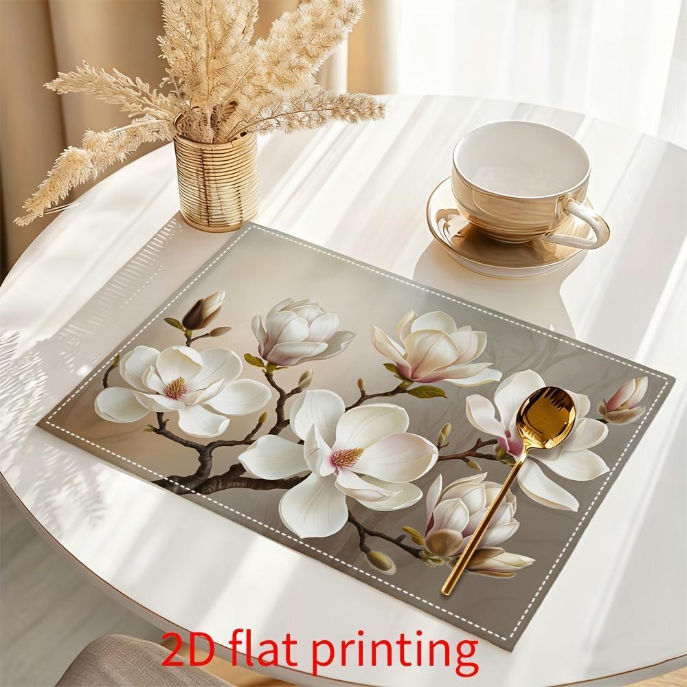 4 Stück Elegante Tischsets mit Magnolienmuster in Weiß | 30,5 cm x 45,7 cm Rechteckige Tischmatten für Esstisch, Ostern, Valentinstag und Heimdekoration - Perfekt