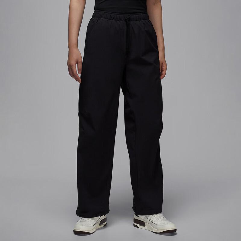Nike Women s Woven Training Pants L