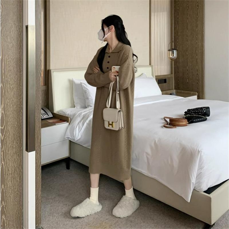 Medium and long pullover knitted top for women's autumn and winter new loose temperament lapel sweater skirt