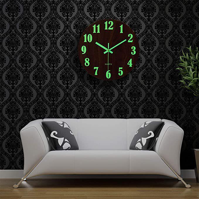Luminous Wooden Wall Clock: Silent, Simple, Decorative Timepiece for the Living Room