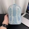 Vintage distressed baseball cap for women in autumn and winter, Korean style versatile small-face duckbill cap, street fashion hat for men