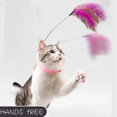 Jouets Interactifs pour Chat Bâton Amusant avec Plumes et Clochette Collier pour Animaux de Compagnie Jouets Teaser pour Chatons Fournitures pour Animaux de Compagnie