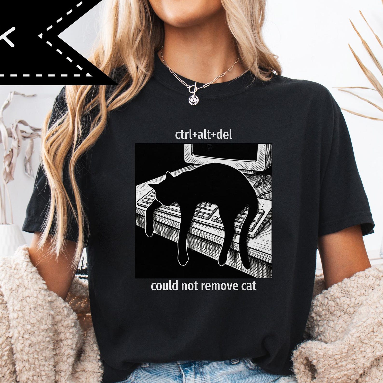 CTRL + ALT + DEL Computer Funny Cat Shirt, Computer Nerd Graphic Tee, Cat Lover Gift M