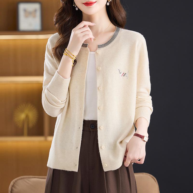 Women's Pure Wool Cardigan - Autumn/Winter Round Neck Knit Sweater Outerwear