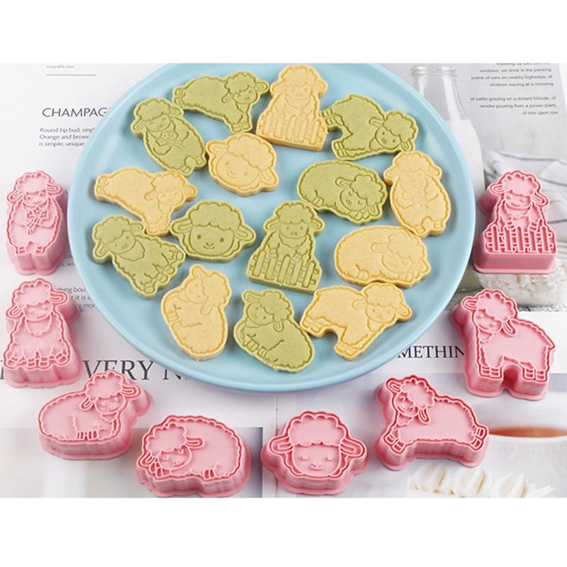 8 Pieces Cookie Cutters Sheep Shaped Biscuit Mold Kitchen Tools Food Grade Plastic Material Baking Supplies for Children