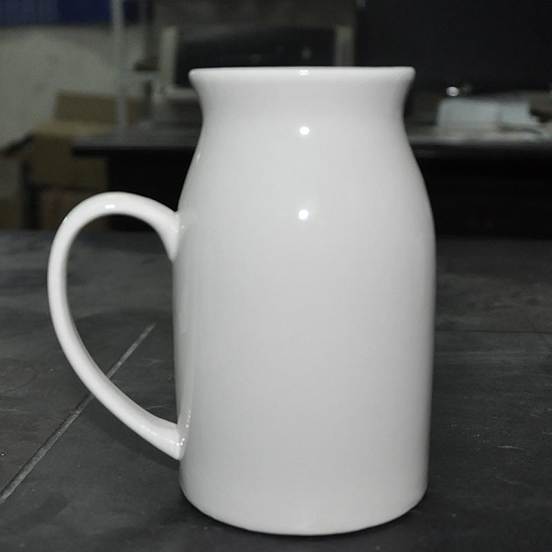 Creative cow pattern ceramic cup Children s breakfast cup Mug 250ml