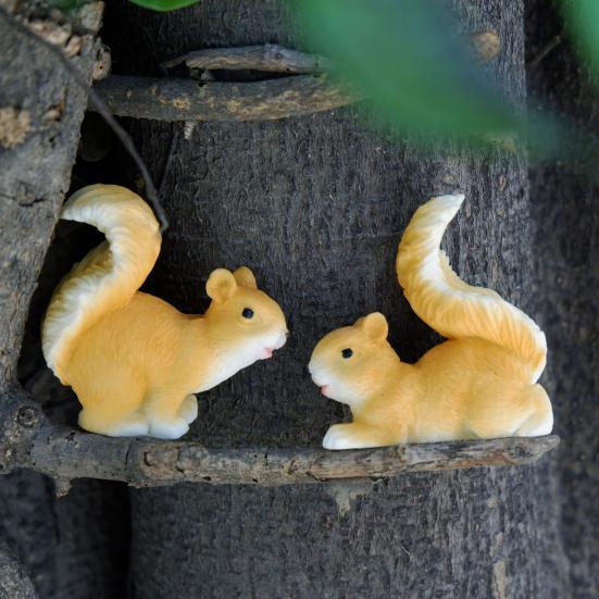 Mini Squirrel Figurine Tiny Resin Squirrel Fairy Garden Accessories Cute Miniature Animal Statue for Moss Landscape DIY Terrarium Home Decor