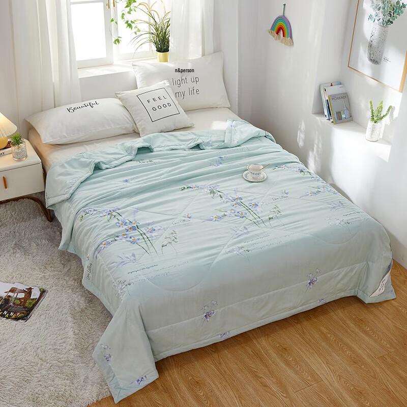 Beigaman Lavender Soybean Summer Quilt